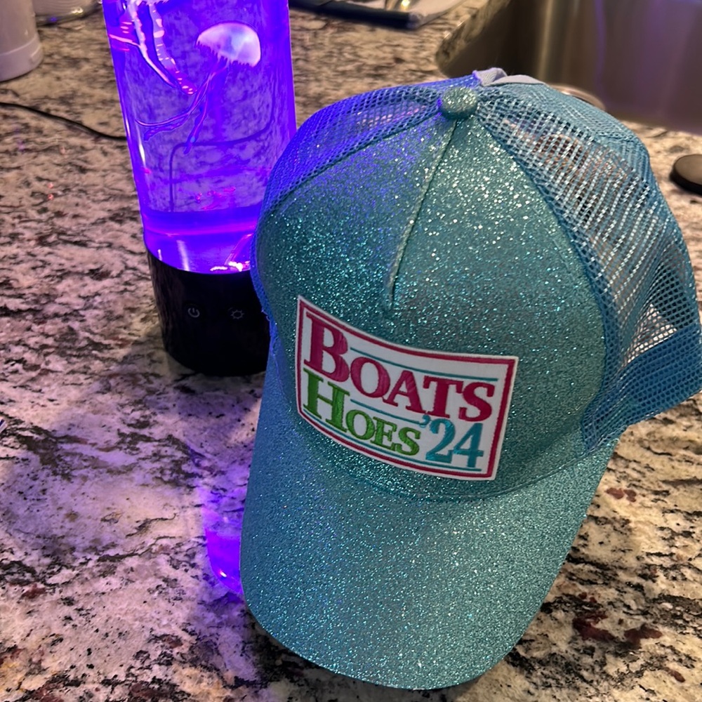 Boats Hoes ‘24 Ponytail Hat